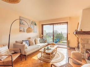 Duplex de caractère 4 chambres avec balcon, près du centre et des commerces, parking inclus - FR-1-4-526